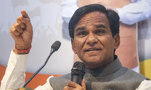 Uddhav has mortgaged self-respect at Congress leaders’ feet: BJP