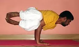 OF CABBAGES AND KINGS  | Bollywood movies, yoga, curry… Can India’s soft power   rise like America’s? | Farrukh Dhondy