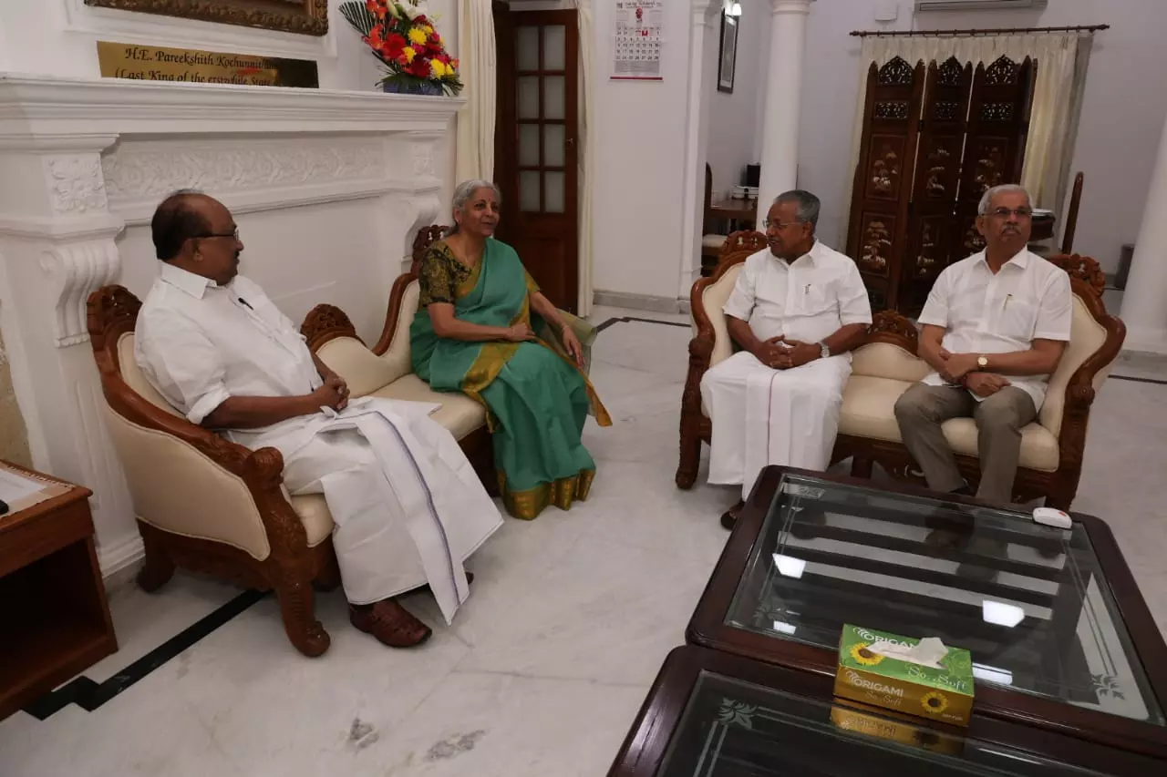 Sitharaman Holds Breakfast Meet with Kerala Governor, CM in Delhi