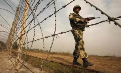 2 Pak soldiers killed in clash along LoC
