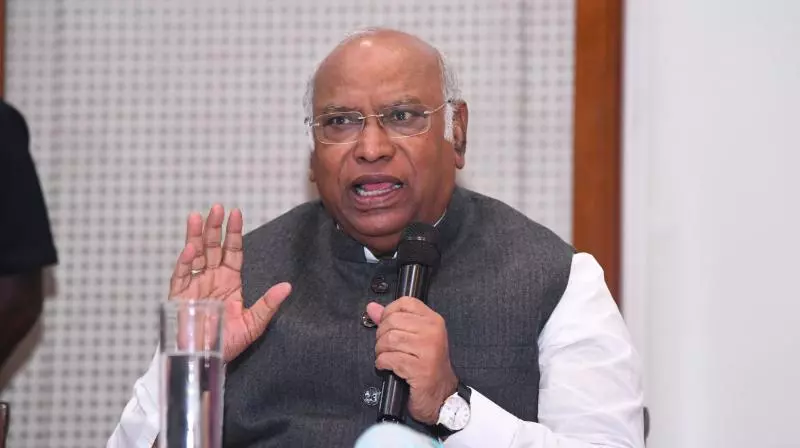 Kharge Sees Bid to Destabilise Karnataka Government, Urges Unity