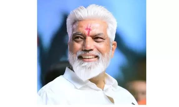 Maharashtra Govt. Withdraws Order Making Hindi Compulsory