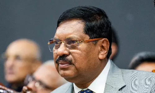CJI Flags Protocol Breach by Top Maharashtra Bureaucrats