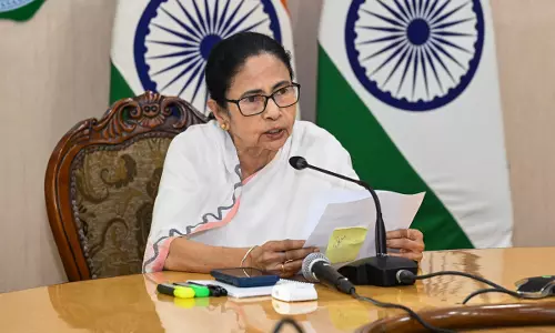 Mamata Slams PM Modi Over Op Sindoor, Dares BJP to Call Early Polls