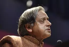 Colombia’s Sympathy For Pak Upsets Tharoor