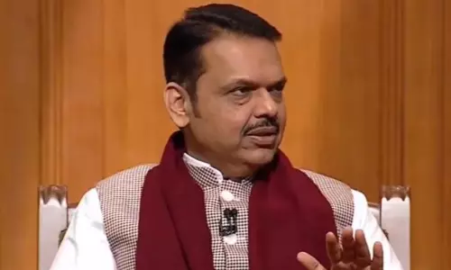 Shiv Sena (UBT), MNS See Red as Fadnavis Says Everyone Welcome to Maharashtra