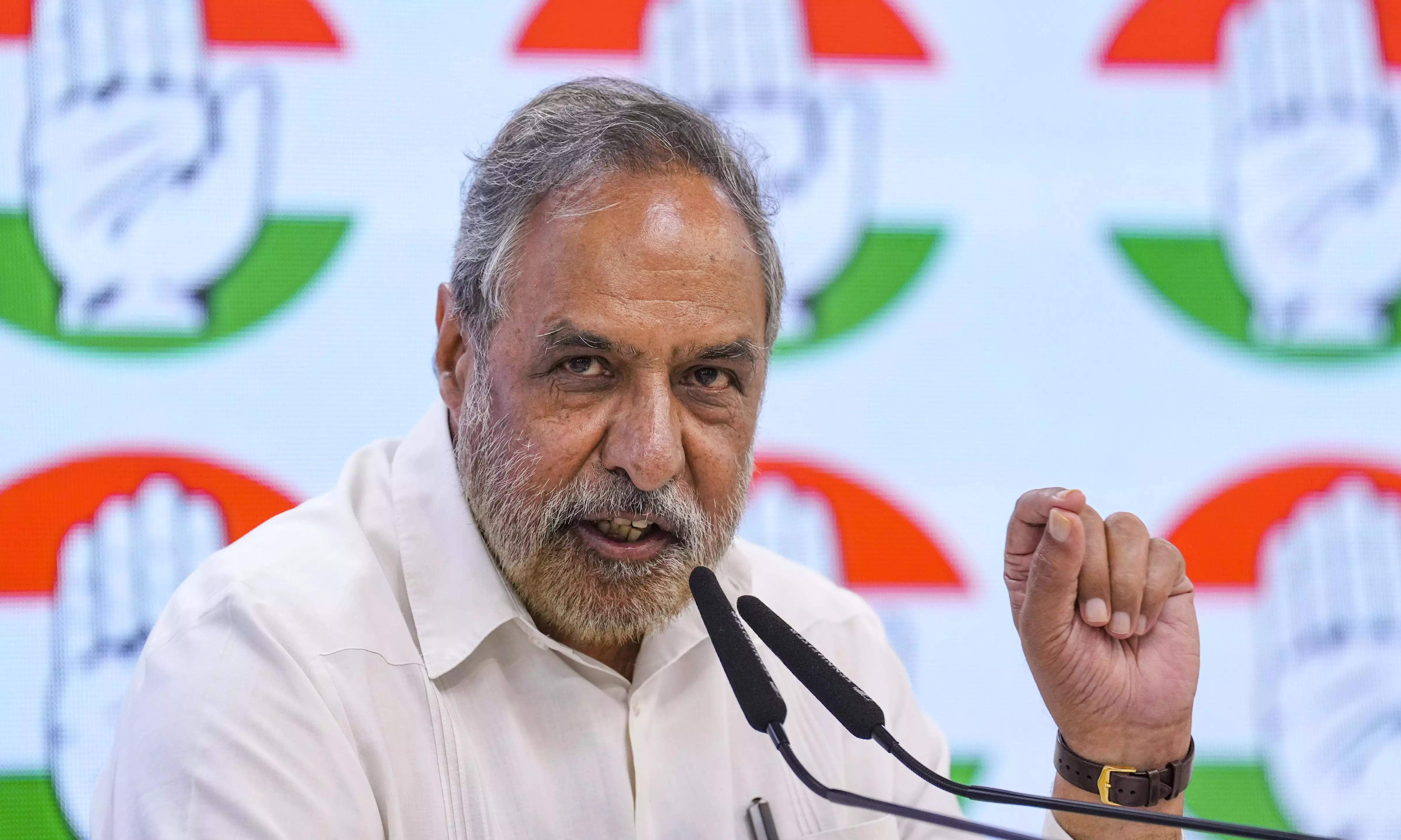 Anand Sharma Quits Cong. Foreign Affairs Role