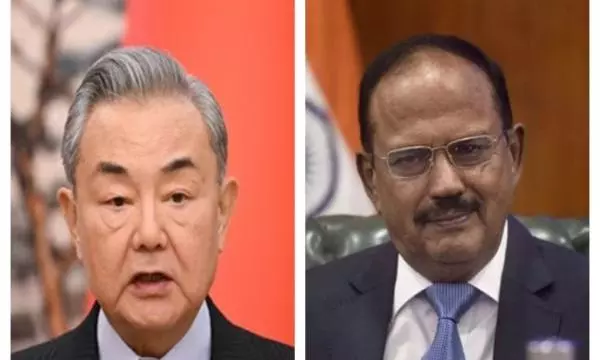 Chinese Foreign Minister May Visit India for Border Talks