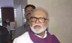 Maratha-OBC Quota Dispute Sparks Tensions Within Maha Government Maratha-OBC Quota Dispute Sparks Tensions Within Maha Government