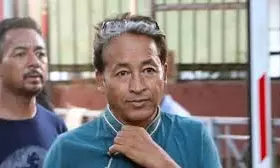 AA Edit | Battle of Nerves On In Ladakh