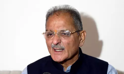 Shops, Schools Reopen in Leh After Nine Days Shops, Schools Reopen in Leh After Nine Days