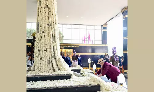 Manoj Sinha And CM Omar Abdullah Honour Valour of J&K Police Force