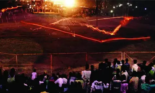 5 Injured In Annual Hingot fireball festival In Madhya Pradesh