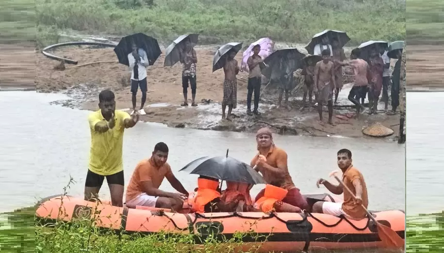 Odisha Braces for Cyclone Montha with Mass Evacuations Odisha Braces for Cyclone Montha with Mass Evacuations