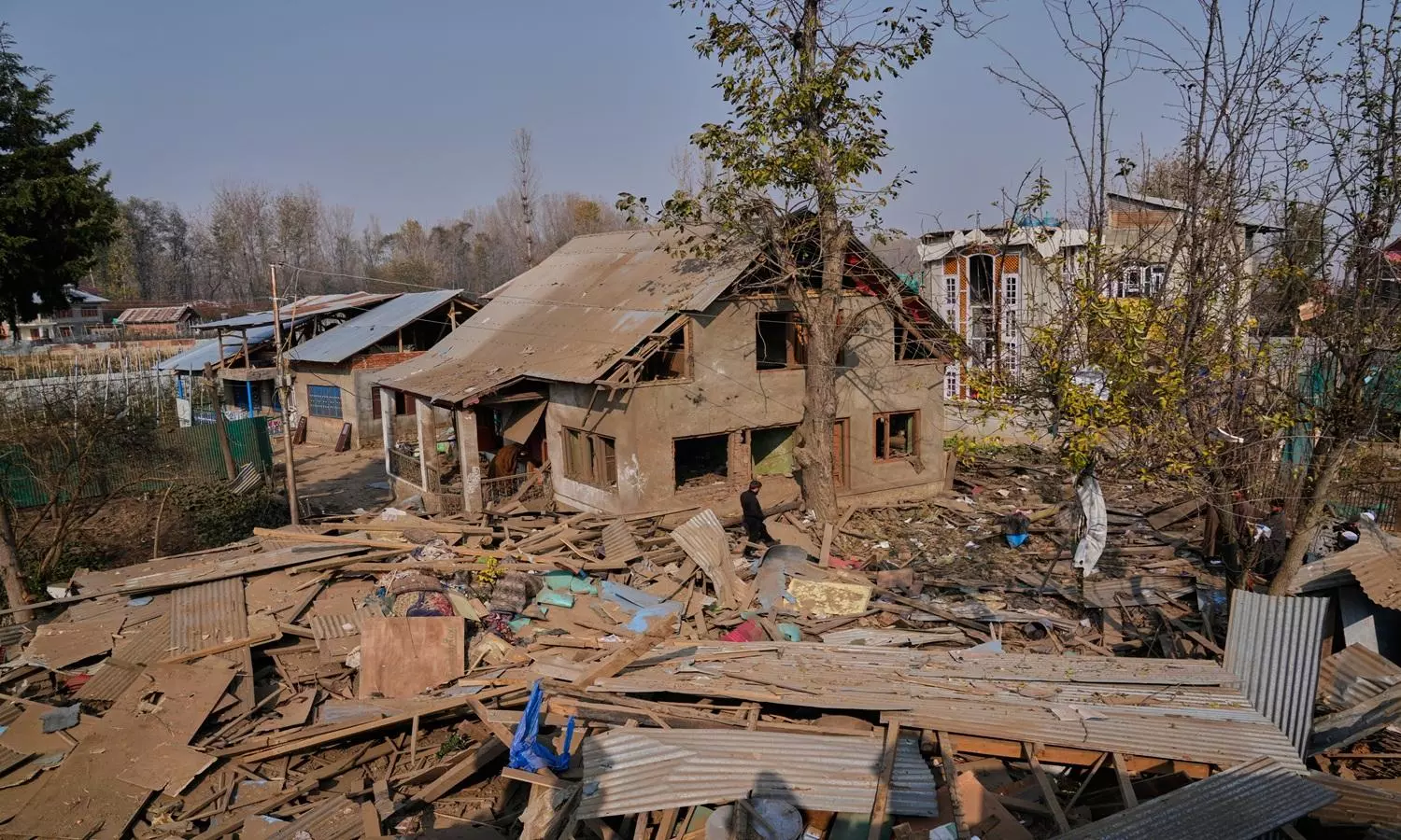 House of Red Fort Blast Accused Dr. Umar Nabi Demolished in Pulwama House of Red Fort Blast Accused Dr. Umar Nabi Demolished in Pulwama