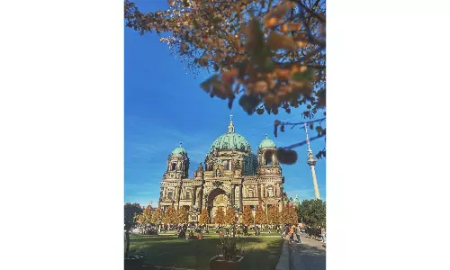 Arunima Mazumdar | What I Carried With Me On My Solo Berlin Trip Arunima Mazumdar | What I Carried With Me On My Solo Berlin Trip