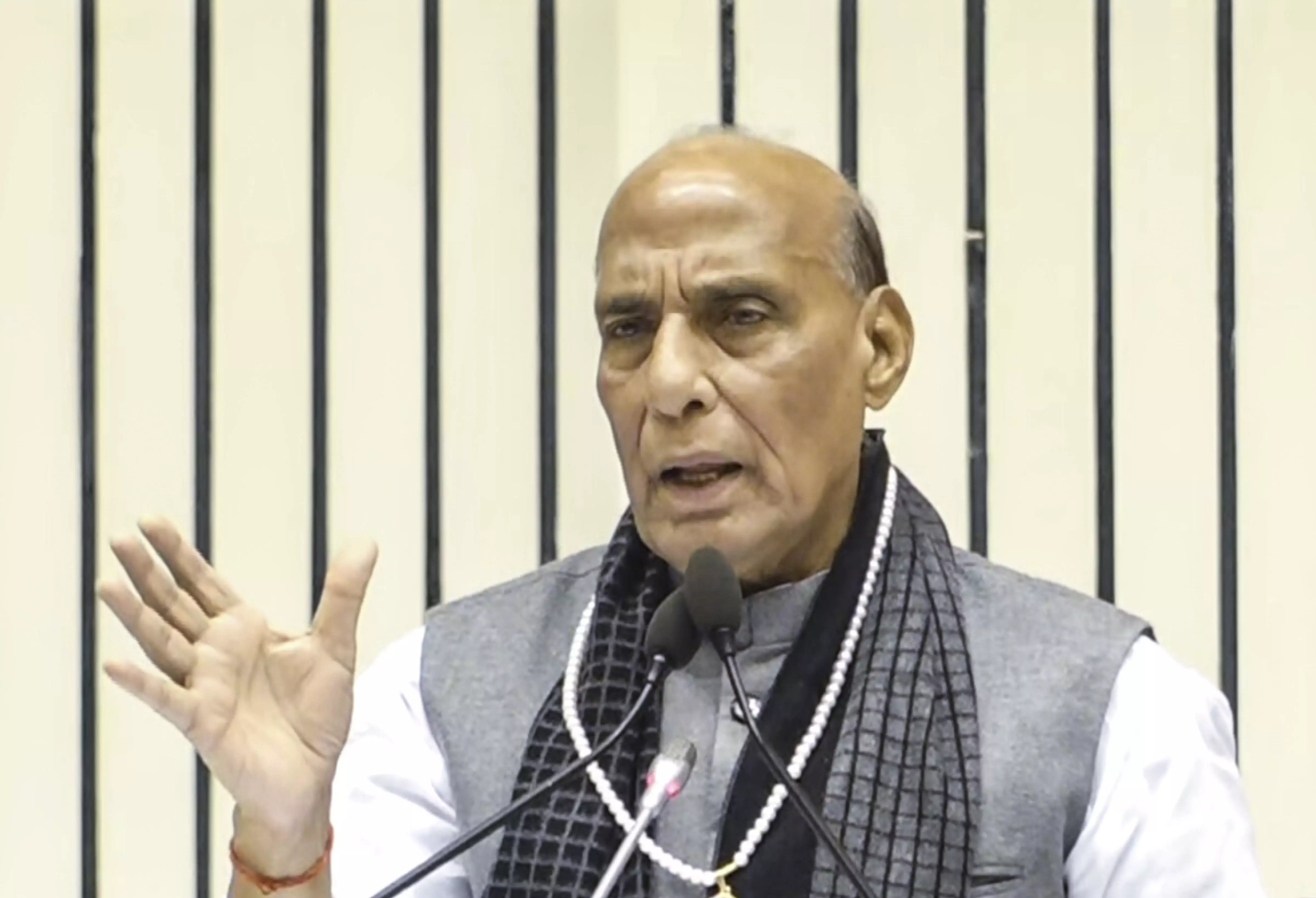Rajnath: Sindh May Return to India Someday Rajnath: Sindh May Return to India Someday