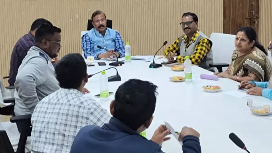 No Work, No Salary: Odisha Collector Freezes Pay of Officials Defying Digital Workflow Order