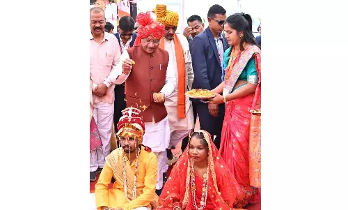 C’garh: In a World Record, 6,412 Couples Tie Nuptial Knot in Mass Marriage