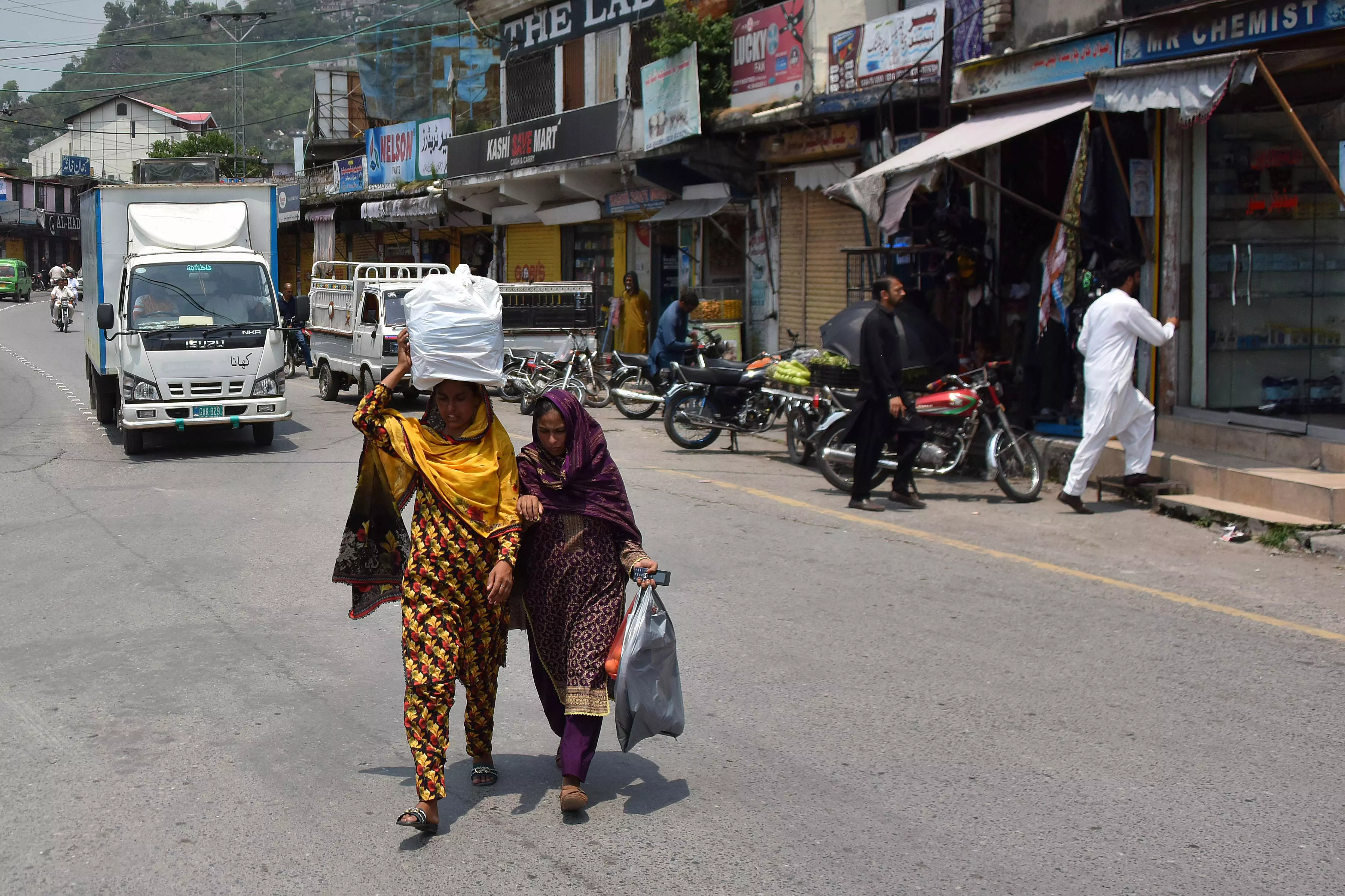 PoJK Unrest Escalates as JAAC Sets 48-Hour Deadline for Pakistan PoJK Unrest Escalates as JAAC Sets 48-Hour Deadline for Pakistan