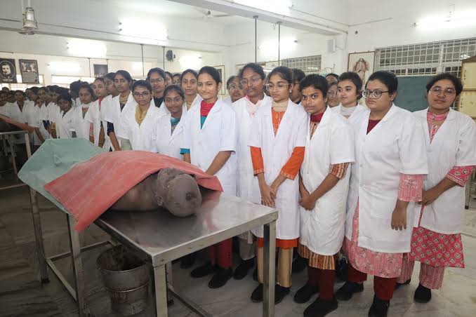 Chandrakant Lahariya and Abhishek Garg | A ‘Cadaver’ Isn’t A Specimen; It’s The First Teacher In Medical Colleges