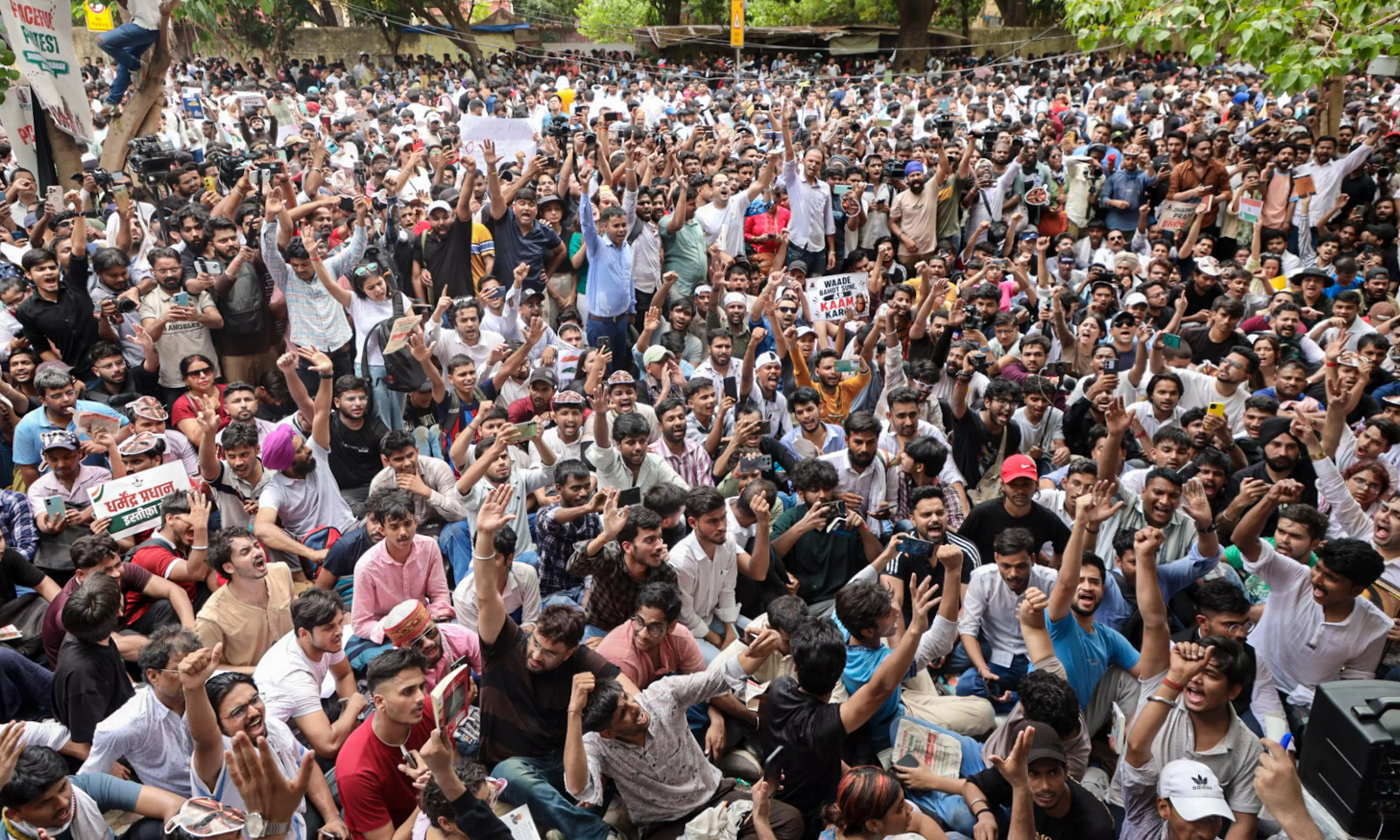 Bharat Bhushan | Vande Mataram Won’t Hide Temple Graft, Gen Z Revolt Bharat Bhushan | Vande Mataram Won’t Hide Temple Graft, Gen Z Revolt
